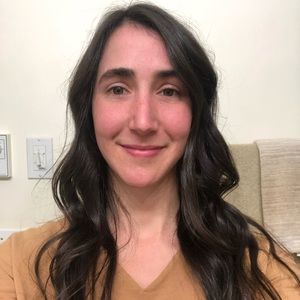 Meet your Posher, Leanna